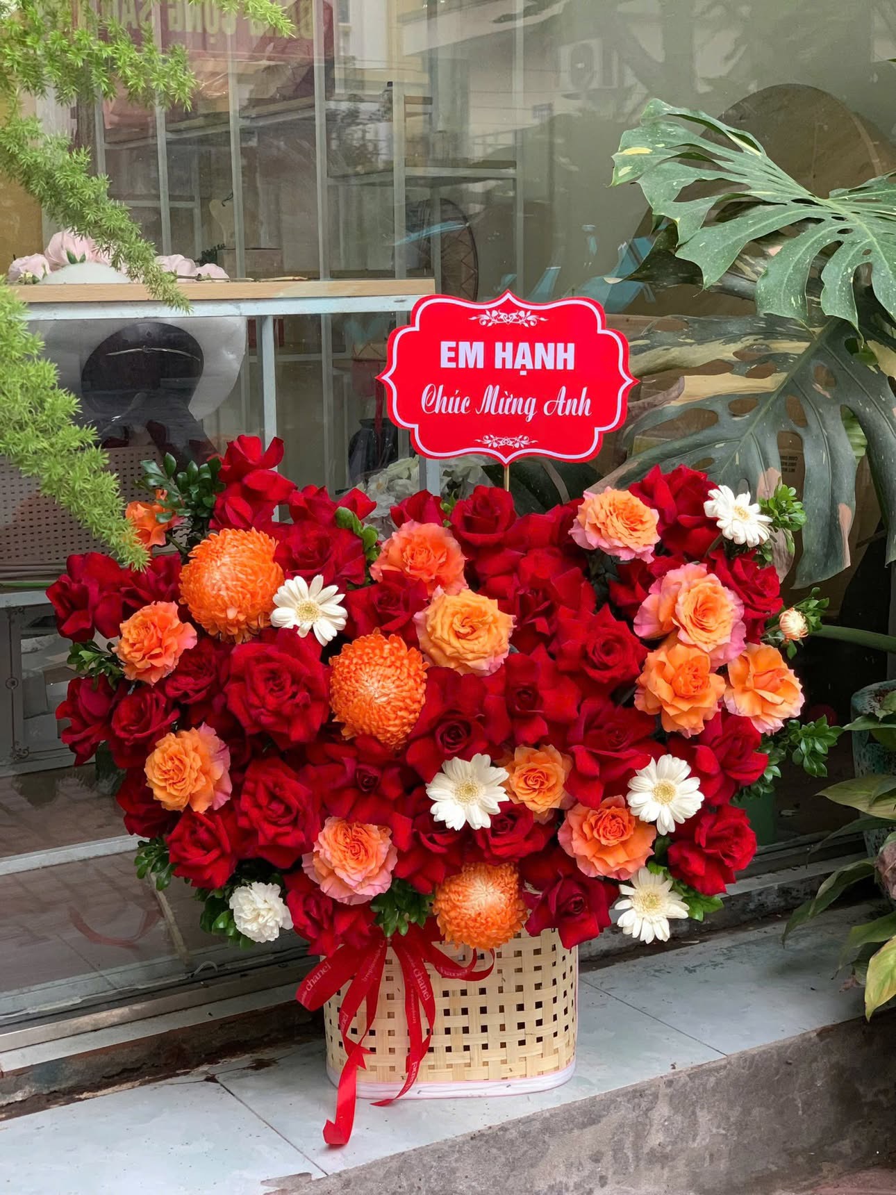 Giỏ hồng đỏ cam L