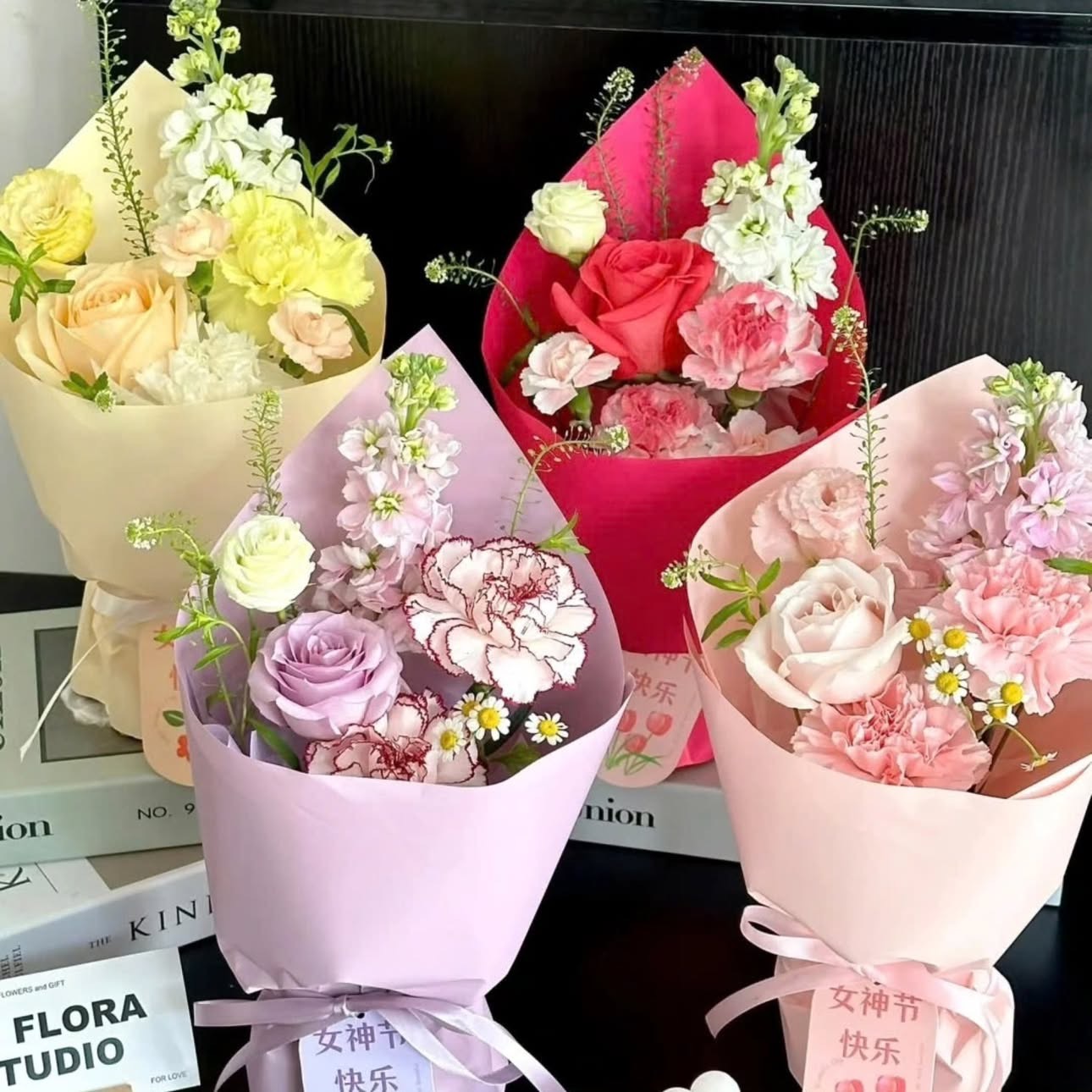 Tự custom nhỏ xinh hoa lá đỏ/ vàng/ hồng/ tím